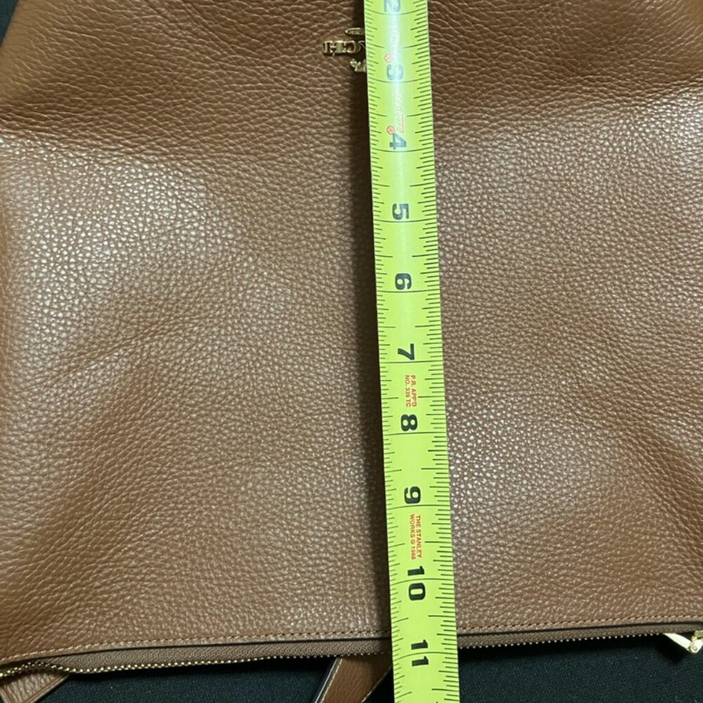 Coach Val Duffle Bag - Picture 6 of 7